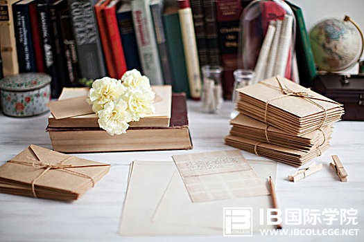 IB物理课程：“文字题”动词讲解